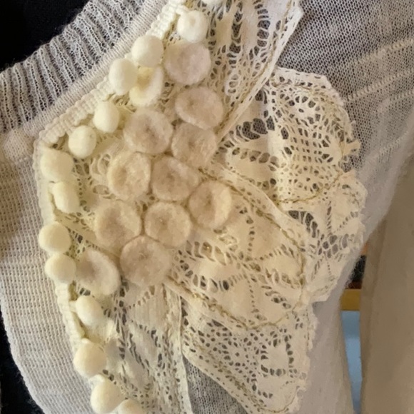 Anthropologie Knitted & Knotted M - Picture 3 of 9